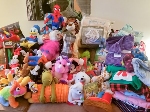 9 Ways to Bring Joy to Families in Need This Christmas