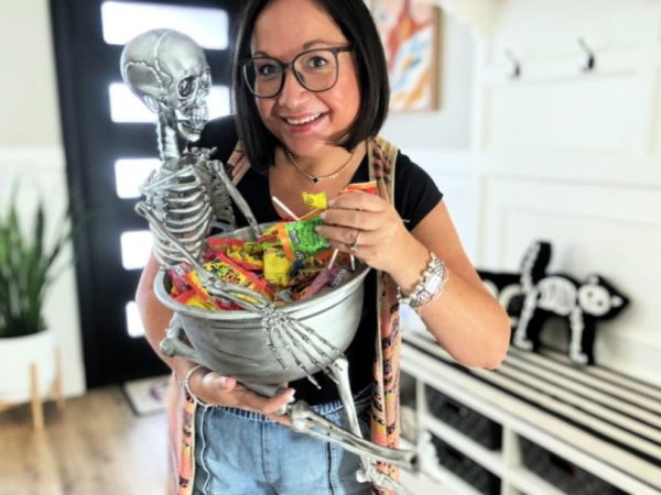 DIY Halloween Skeleton Candy Bowl (Cheap Pottery Barn Lookalike Craft!)