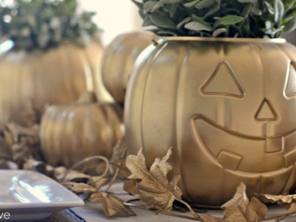 Make Spray Painted Pumpkins as a DIY Halloween Decor Project