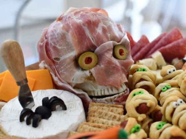 19 Halloween Party Food Ideas That are Scary Easy to Serve!