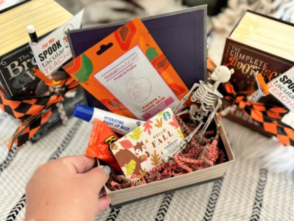 Because the Day After Halloween is a Weekday… Here’s a Dollar Tree DIY Teacher Gift Idea!