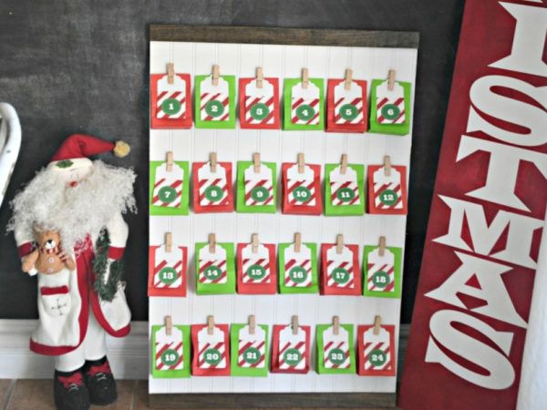 Make This Easy DIY Wooden Advent Calendar Using Treat Bags