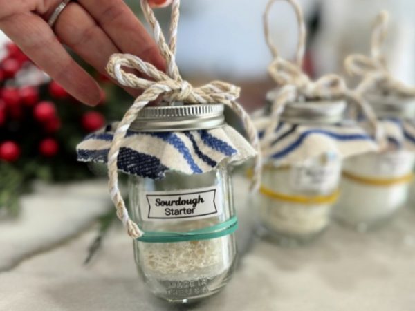 Easy DIY Sourdough Starter Ornament Using a Mini Mason Jar!