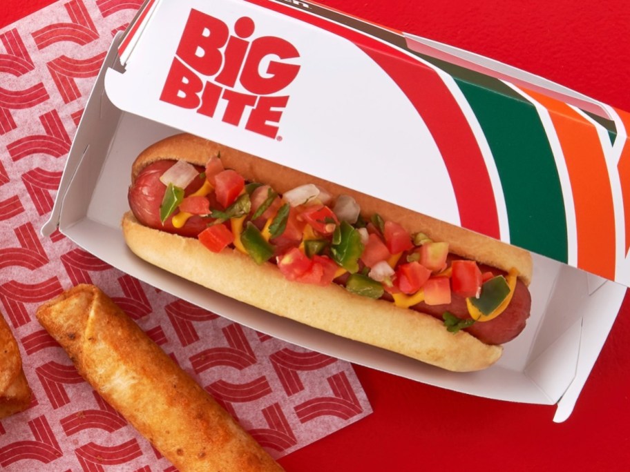 loaded hot dog in 7 eleven box