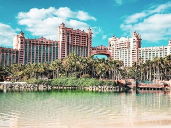Atlantis Bahamas Sale + Up to $1,000 Resort Credit AND Kids Under 5 Eat Free