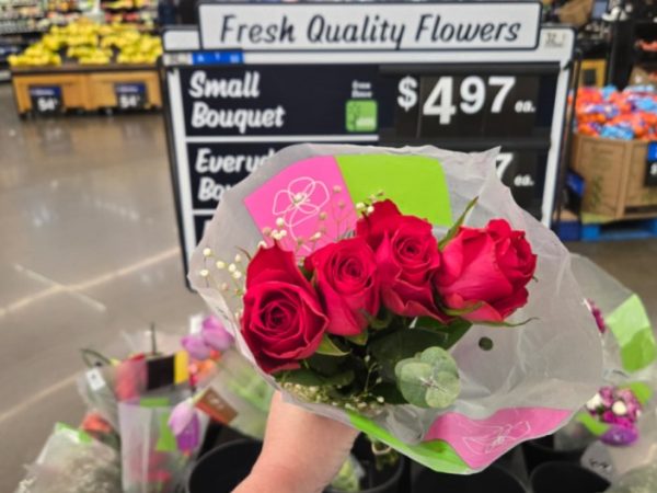 Fresh Flower Bouquets from $4.97 at Walmart (Great for Mother’s Day & Graduations)