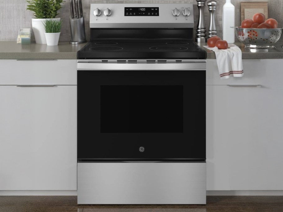GE 30in 4-Burner Element Free-Standing Electric Range