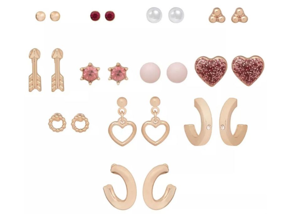 A 12 pack of earrings 