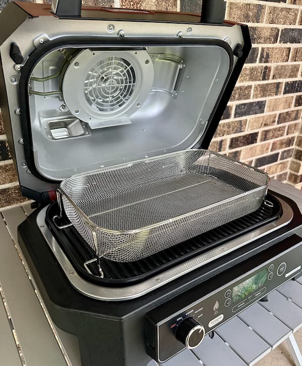 Ninja Woodfire Pro XL Electric Smoker and AirFry Grill 