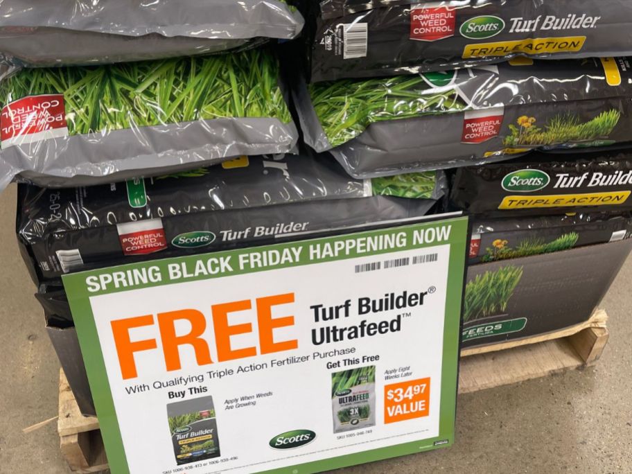 Scott's Turf Builder BOGO sale with signs