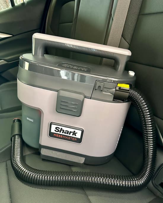 Shark Mess Master Wet/Dry Portable Vacuum in car