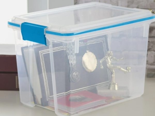 Sterilite 20-Quart Storage Box Just $6.97 on Walmart.com (Reg. $18)