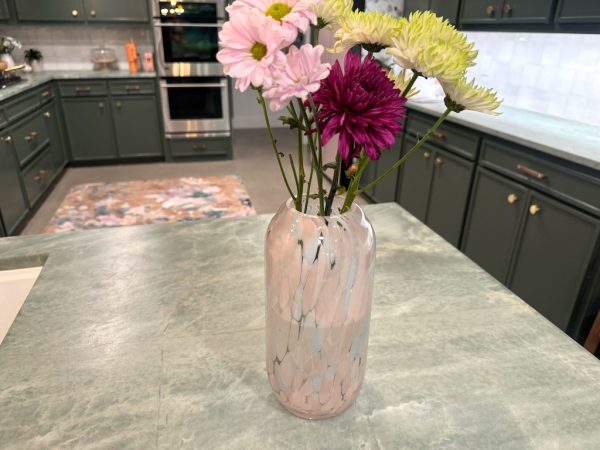 13 Trendy Picks You Won’t Believe Are from Walmart (We LOVE This Vase!)