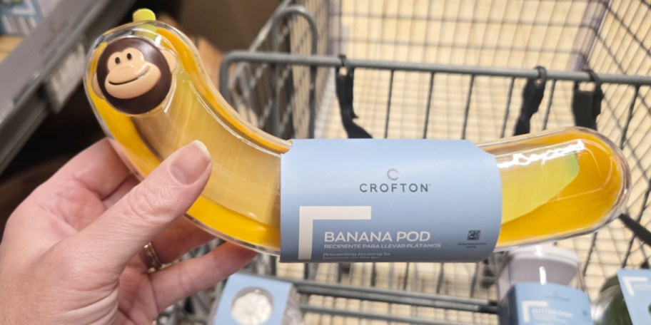 hand holding banana pod 