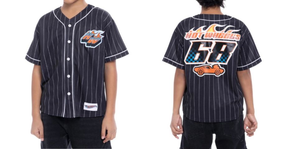 kid wearing Hot Wheels Boys Graphic Baseball Jersey