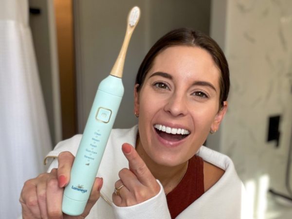 Lumineux Sonic Electric Toothbrush Only $25 Shipped on Amazon (Reg $75)