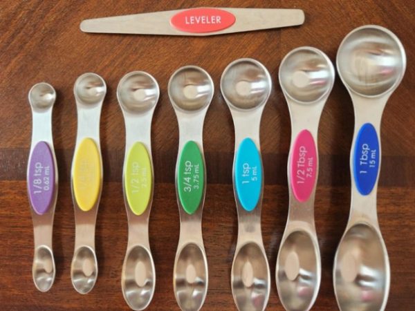 Magnetic Measuring Spoons 8-Piece Set Only $8.99 on Amazon (Reg. $20)