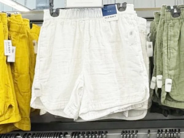 50% Off Old Navy Women’s Tops, Shorts, Dresses, & More – Today Only!