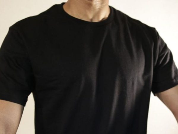 Amazon Essentials Men’s T-Shirts 6-Pack Just $17 Shipped (Under $3 Each!)