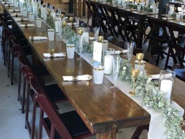 10+ Wedding Supplies You Should Totally Buy in Bulk at Dollar Tree