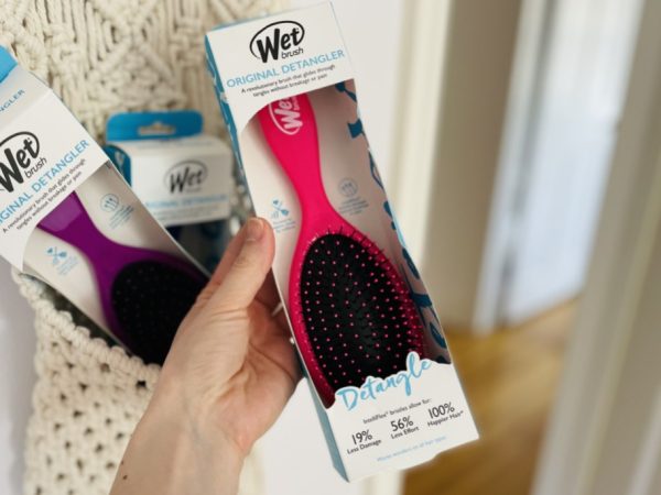 *HOT* Up to 60% Off Wet Brushes on Amazon | Disney Princess Wet Brush ONLY $7.87