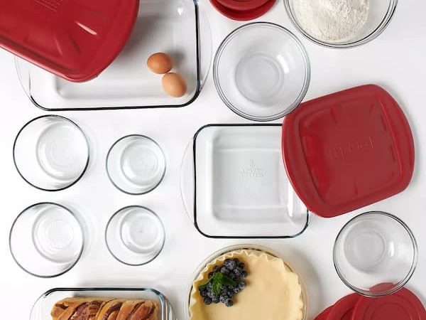 Anchor Hocking 20-Piece Bake & Store Glass Set just $25.18 (Reg. $70!)