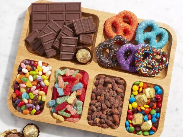 Farberware Charcuterie Board & Lid Just $19.79 on Kohls.com (Reg. $37)