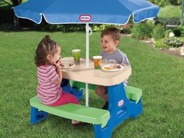 Little Tikes Picnic Table w/ Umbrella Only $44.54 Shipped on Amazon (Reg. $77)