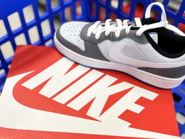 Up to 45% Off Nike Dunks Shoes | Styles from $49.97 (Reg. $90)