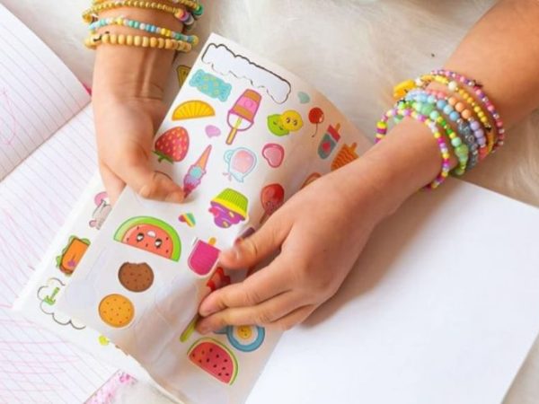 Kids 1,000+ Sticker Book Just $4.99 on Amazon