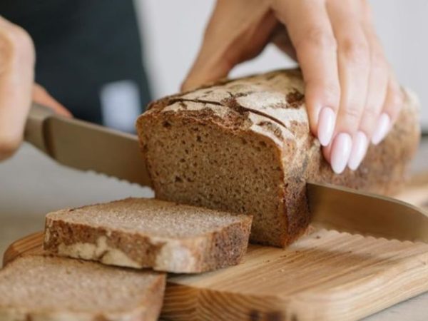 Serrated Bread Knife Only $8.49 Shipped for Prime Members (Great for Slicing Sourdough)