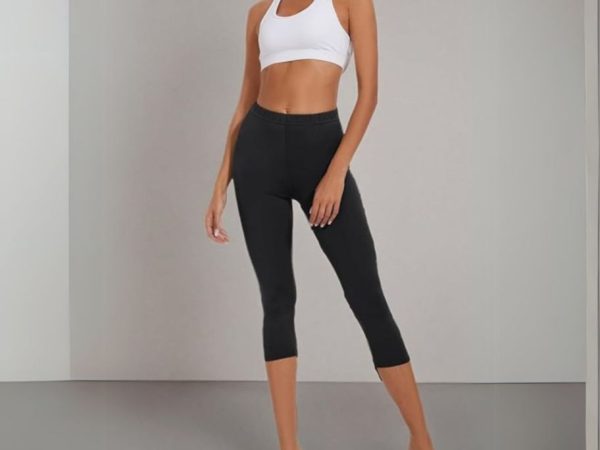 Women’s Capri Leggings 2-Pack Just $10.99 on Amazon
