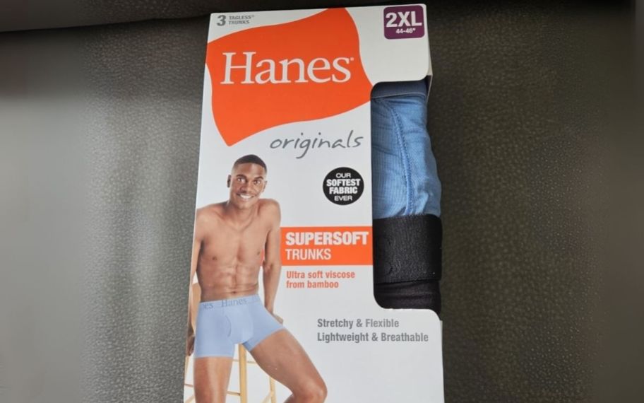 a 3-Pack of men's boxer briefs.