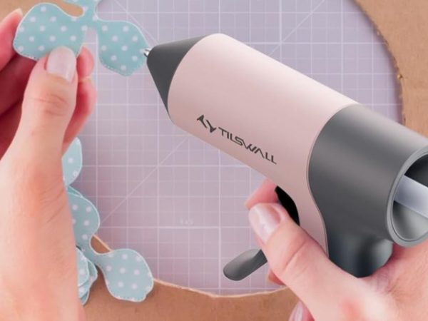 Cordless Hot Glue Gun Just $13 on Amazon (Reg. $40)