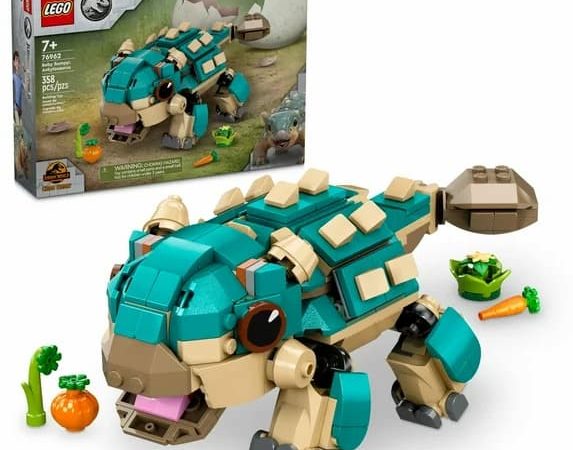 *HOT* Walmart LEGO Deals: Jurassic Park set starting at only $15, plus more!