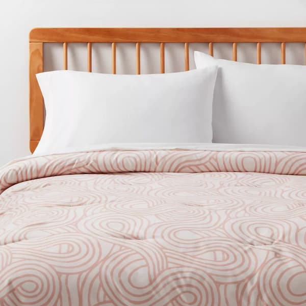Room Essentials Comforter deals