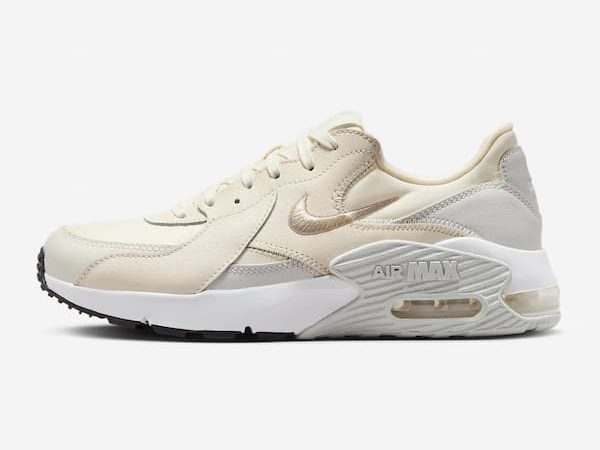 *HOT* Nike Air Max Excee Women’s Shoes only $57.97 shipped! (Reg. $95)