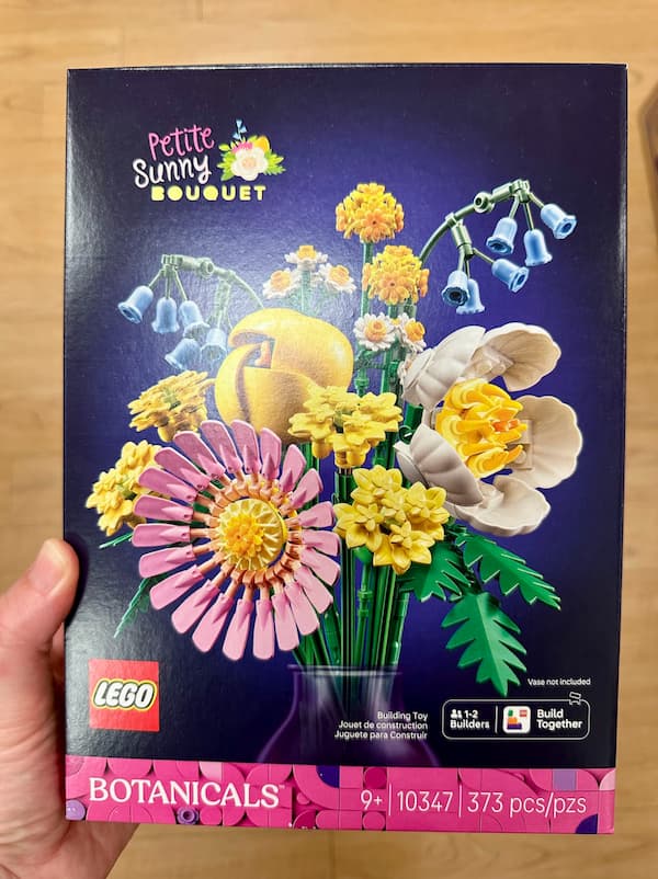 LEGO Botanicals Petite Sunny Bouquet Flower Set deal